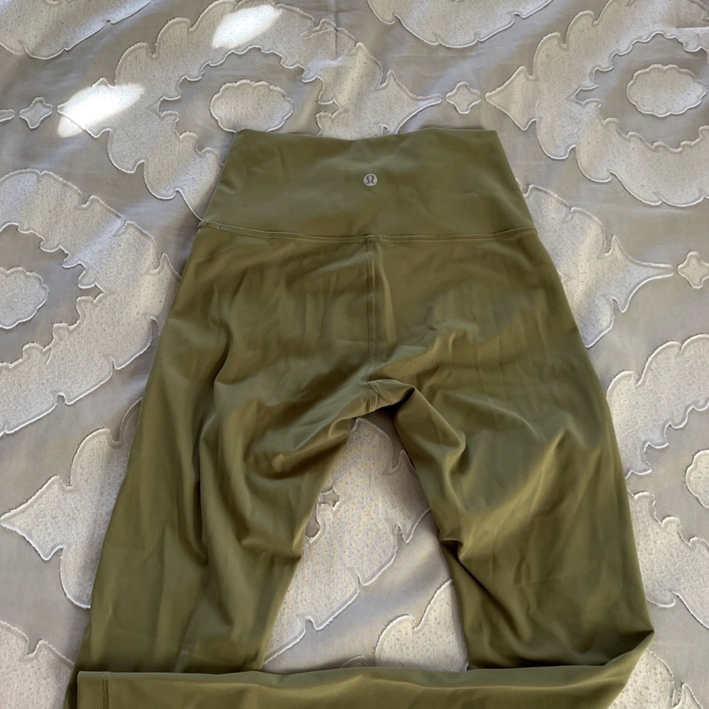 Like new Lululemon olive leggings size 4